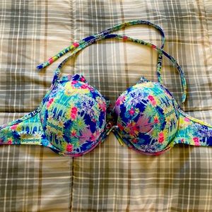 Victoria’s Secret molded bikini bra top